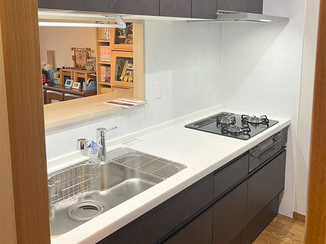 キッチンリフォーム こだわり機能を取り入れた、使い勝手抜群のキッチン