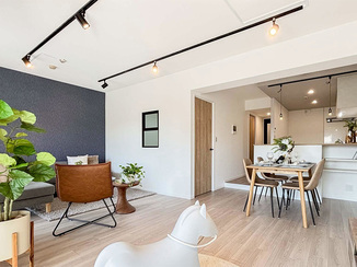 マンションリフォーム 室内窓や照明の空間演出を取り入れた、モダンなマンションのお部屋