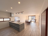 戸建フルリフォーム開放感のあるLDK×全居室にルームエアコンが置ける、快適な住まい