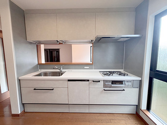 キッチンリフォーム 暮らしに合わせて細部までこだわった理想の住まい